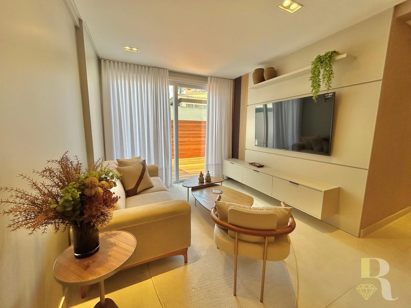 DOIS DORMITORIOS MOBILIADO E DECORADO COM TERRAÇO E INFRA: 2ª foto da galeria de imagens do imóvel