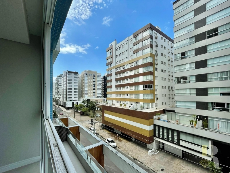APARTAMENTO AUTOMATIZADO DE FRENTE NAVEGATES: 6ª foto da galeria de imagens do imóvel