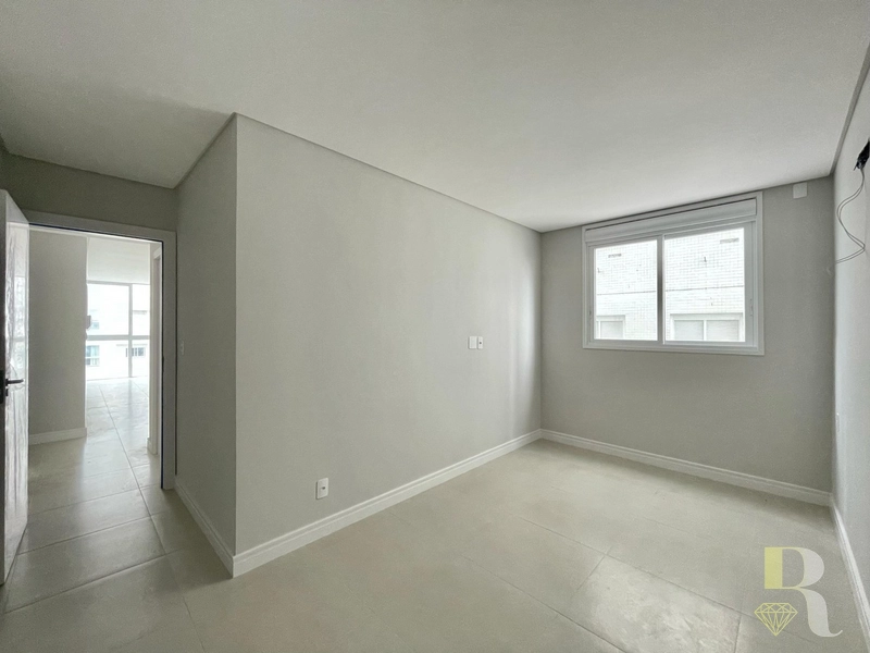 APARTAMENTO AUTOMATIZADO DE FRENTE NAVEGATES: 15ª foto da galeria de imagens do imóvel