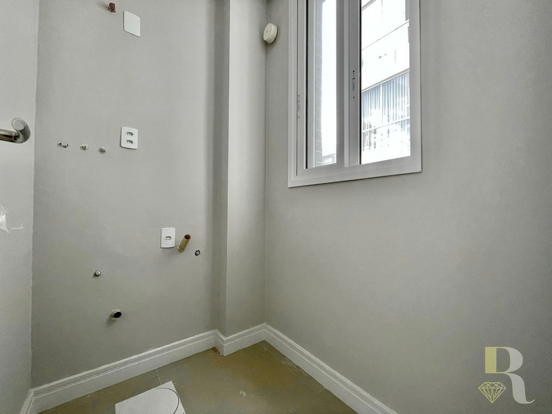 APARTAMENTO AUTOMATIZADO DE FRENTE NAVEGATES: 11ª foto da galeria de imagens do imóvel