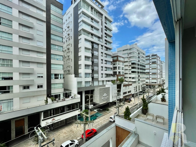 APARTAMENTO AUTOMATIZADO DE FRENTE NAVEGATES: 1ª foto da galeria de imagens do imóvel