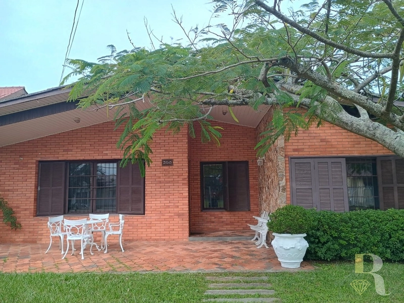 CASA A POUCOS METROS DO MAR E ROUBADINHAS: 1ª foto da galeria de imagens do imóvel