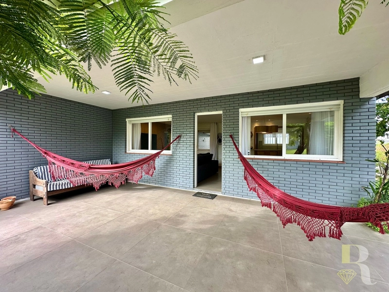 CASA À VENDA EM XANGRI-LÁ: 1ª foto da galeria de imagens do imóvel