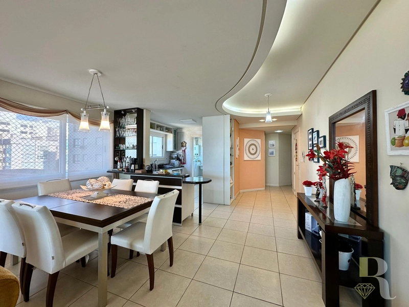 APARTAMENTO BEIRA MAR À VENDA!: 4ª foto da galeria de imagens do imóvel