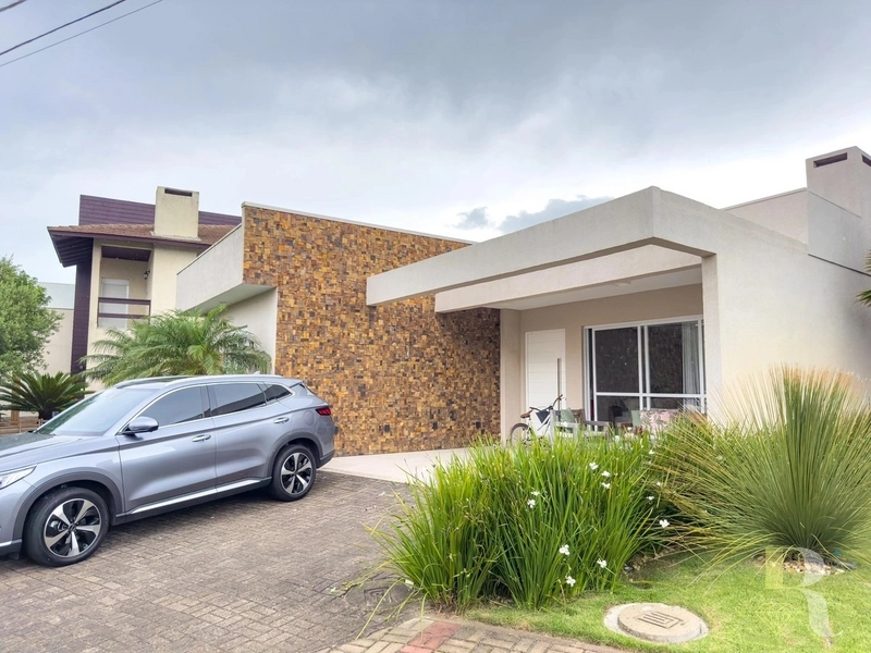 Oportunidade de Casa em Cond: 1ª foto da galeria de imagens do imóvel