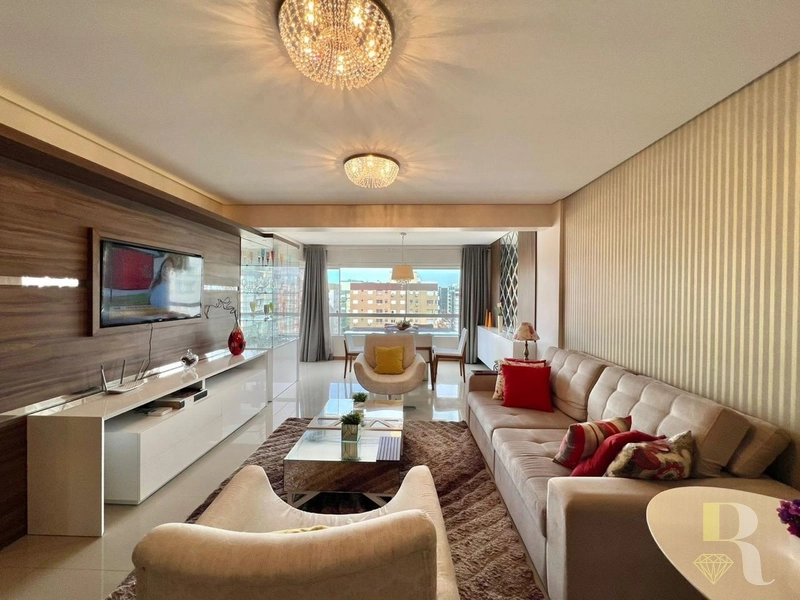 Apartamento com vista mar e praça: 2ª foto da galeria de imagens do imóvel