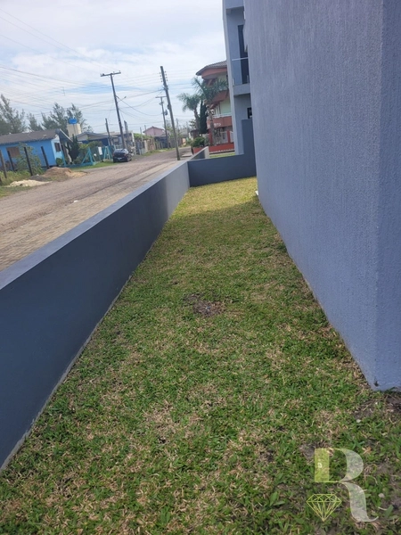 SOBRADO DE ESQUINA A 50M DO MAR: 10ª foto da galeria de imagens do imóvel