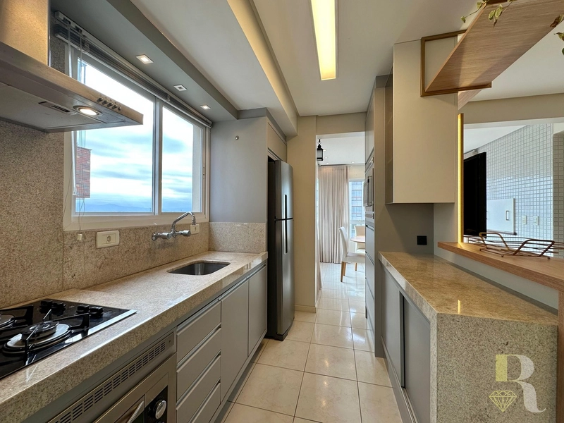 APARTAMENTO À VENDA COM VISTA PARA O MAR APENAS R$ 890.000,00: 7ª foto da galeria de imagens do imóvel