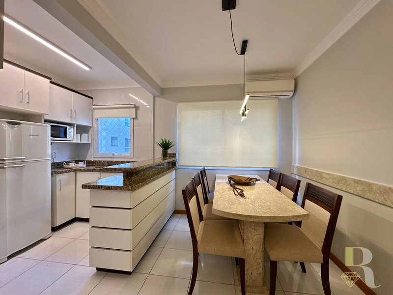 APARTAMENTO À VENDA MOBILIADO & DECORADO!: 5ª foto da galeria de imagens do imóvel