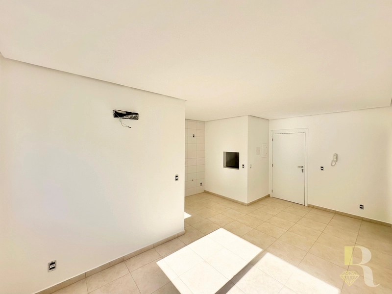 APARTAMENTO À VENDA 1 DORMITÓRIO LATERAL NORTE EM CAPÃO DA CANOA!: 3ª foto da galeria de imagens do imóvel