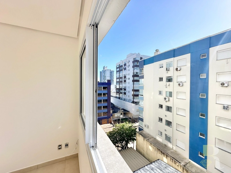 APARTAMENTO À VENDA 1 DORMITÓRIO LATERAL NORTE EM CAPÃO DA CANOA!: 10ª foto da galeria de imagens do imóvel