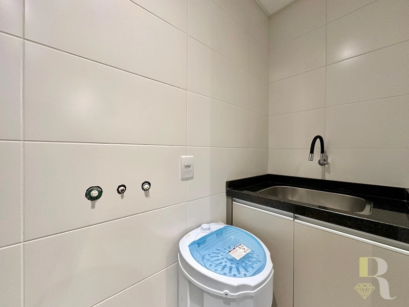APARTAMENTO À VENDA A POUCOS METROS DO MAR: 15ª foto da galeria de imagens do imóvel