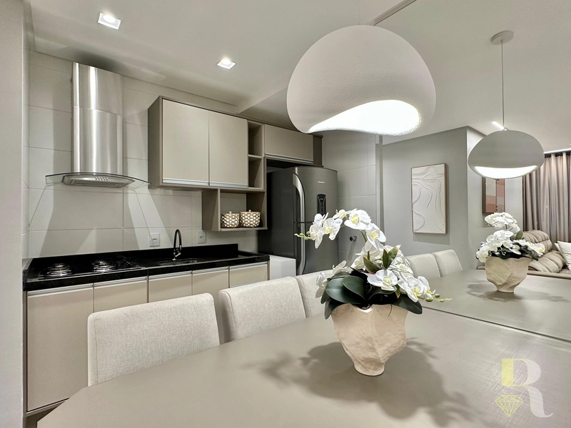 APARTAMENTO À VENDA A POUCOS METROS DO MAR: 6ª foto da galeria de imagens do imóvel