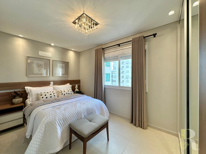 APARTAMENTO À VENDA A POUCOS METROS DO MAR: 9ª foto da galeria de imagens do imóvel