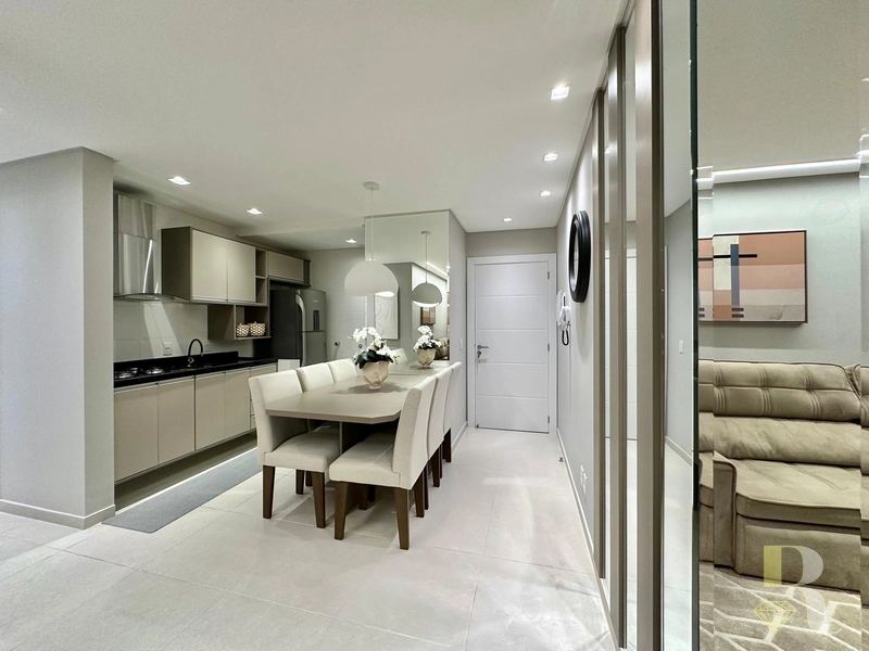 APARTAMENTO À VENDA A POUCOS METROS DO MAR: 5ª foto da galeria de imagens do imóvel