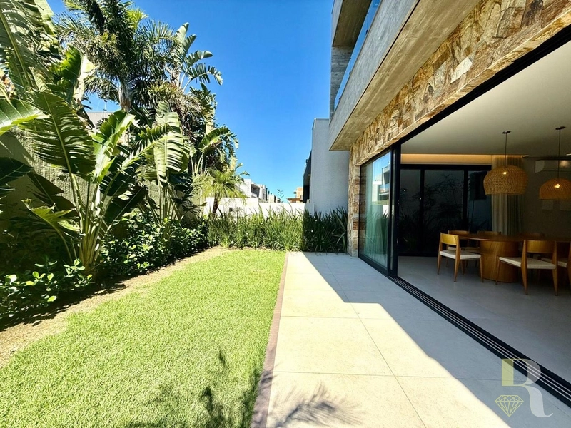 Sobrado Mobiliado e Decorado em frente ao lago central: 5ª foto da galeria de imagens do imóvel