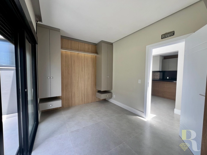 Casa térrea frente norte, vista ÚNICA para o lago!: 14ª foto da galeria de imagens do imóvel