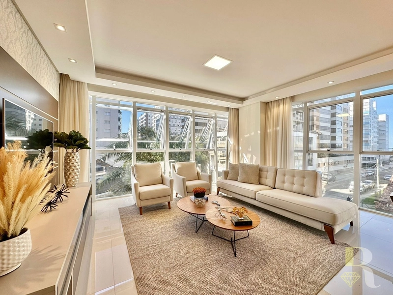 Apartamento de alto padrão à venda: 2ª foto da galeria de imagens do imóvel