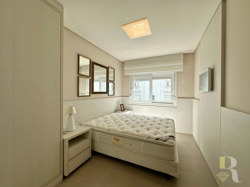 APARTAMENTO RARIDADE À VENDA NA BEIRA-MAR EM CAPÃO DA CANOA: 11ª foto da galeria de imagens do imóvel