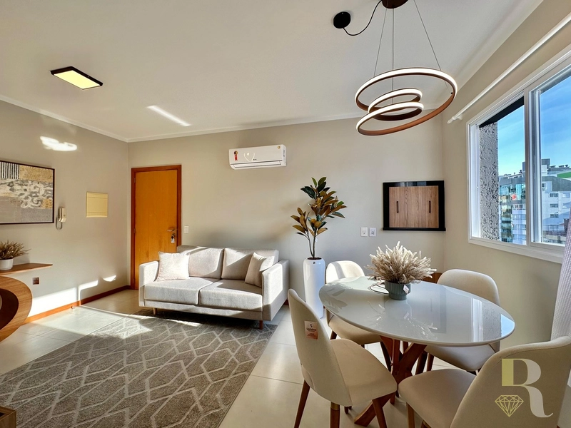 APARTAMENTO À VENDA – MOBILIADO E DECORADO: 2ª foto da galeria de imagens do imóvel