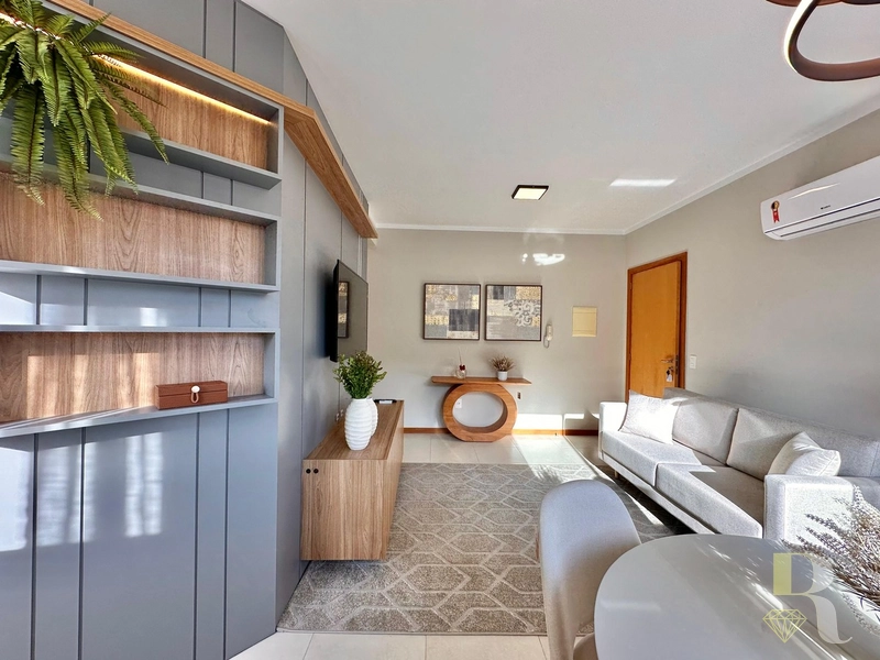 APARTAMENTO À VENDA – MOBILIADO E DECORADO: 1ª foto da galeria de imagens do imóvel