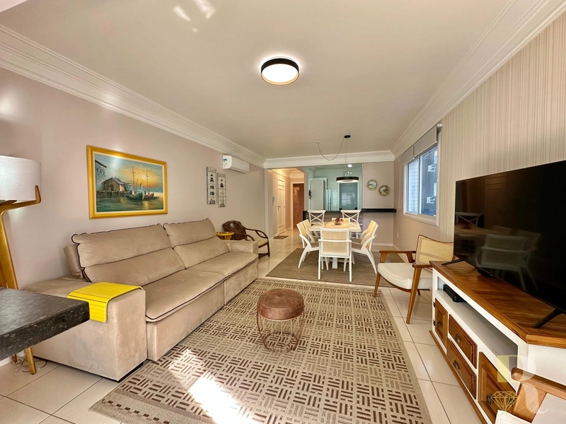 APARTAMENTO À VENDA – COM VISTA PARA O MAR: 2ª foto da galeria de imagens do imóvel