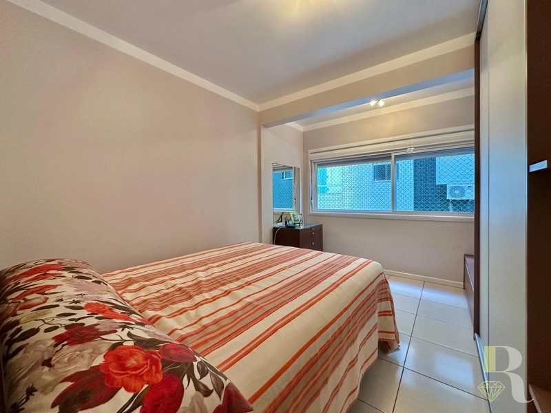 APARTAMENTO À VENDA – COM VISTA PARA O MAR: 12ª foto da galeria de imagens do imóvel