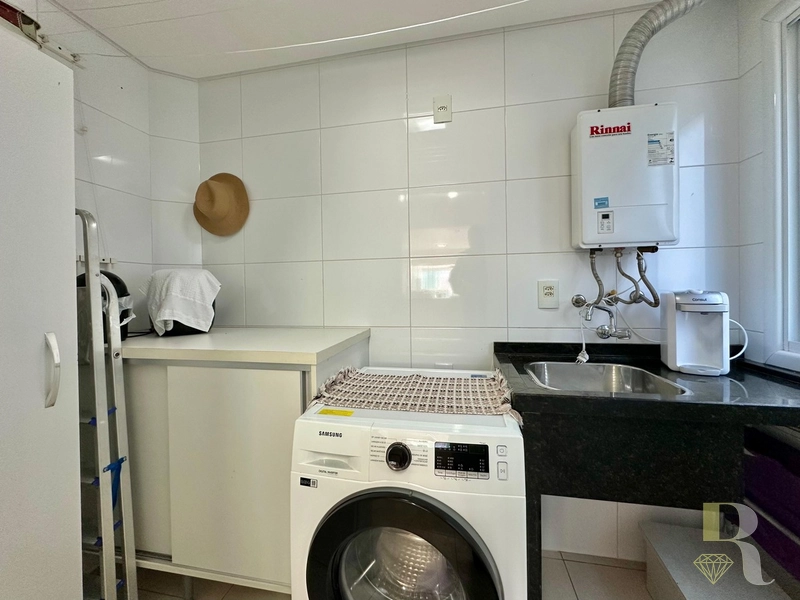 APARTAMENTO À VENDA – COM VISTA PARA O MAR: 19ª foto da galeria de imagens do imóvel