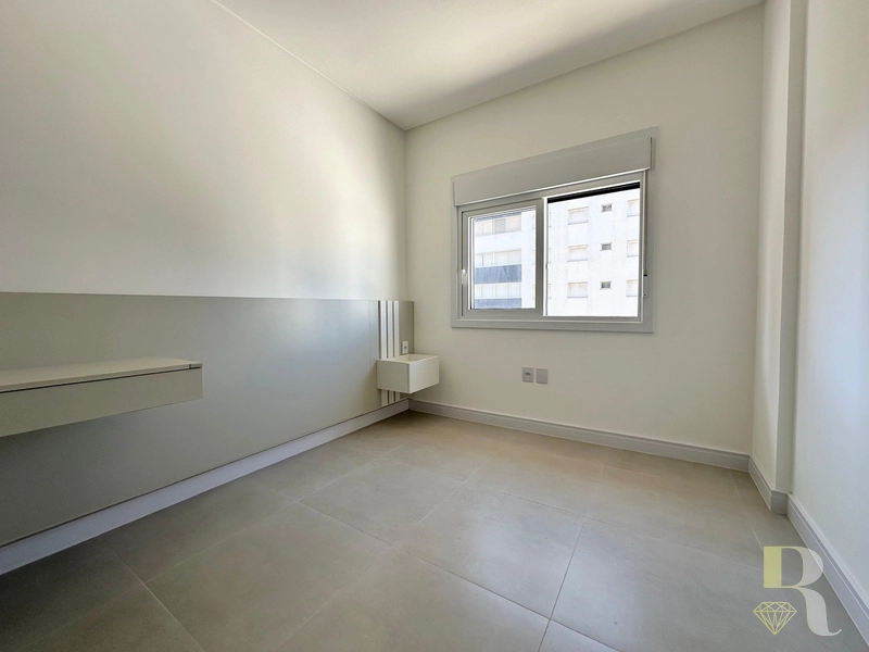 APARTAMENTO À VENDA – COM TERRAÇO, INFRAESTRUTURA COMPLETA E VISTA PAR: 9ª foto da galeria de imagens do imóvel