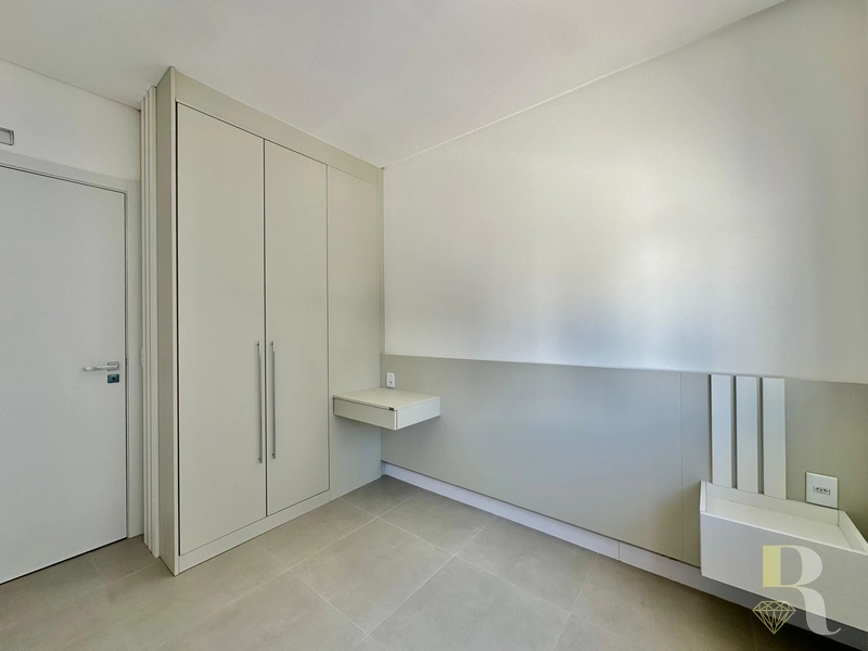 APARTAMENTO À VENDA – COM TERRAÇO, INFRAESTRUTURA COMPLETA E VISTA PAR: 11ª foto da galeria de imagens do imóvel