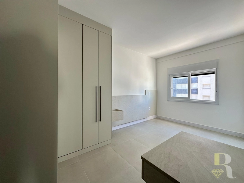 APARTAMENTO À VENDA – COM TERRAÇO, INFRAESTRUTURA COMPLETA E VISTA PAR: 13ª foto da galeria de imagens do imóvel