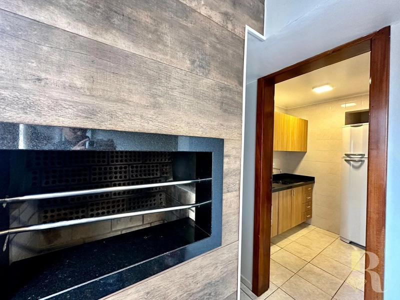 Apartamento mobiliado 2 dormitórios – Capão da Canoa, meia quadra da p: 6ª foto da galeria de imagens do imóvel