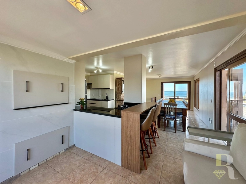 COBERTURA DUPLEX COM TERRAÇO E VISTA LIBERADA PARA O MAR E PRAÇA FLÁVI: 9ª foto da galeria de imagens do imóvel