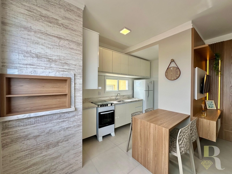 NOVIDADE À VENDA – APARTAMENTO COM VISTA PARA A SERRA: 5ª foto da galeria de imagens do imóvel