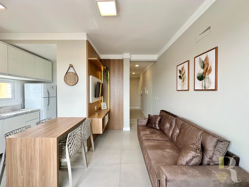 NOVIDADE À VENDA – APARTAMENTO COM VISTA PARA A SERRA: 3ª foto da galeria de imagens do imóvel