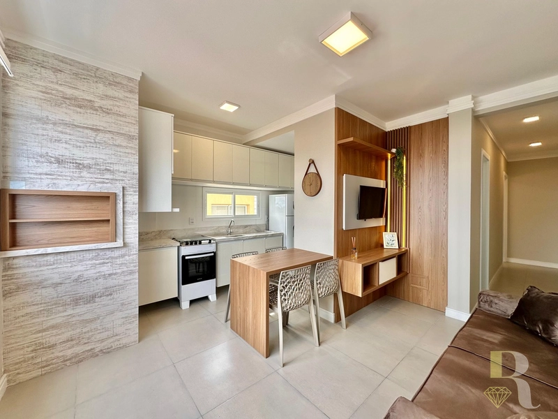 NOVIDADE À VENDA – APARTAMENTO COM VISTA PARA A SERRA: 4ª foto da galeria de imagens do imóvel