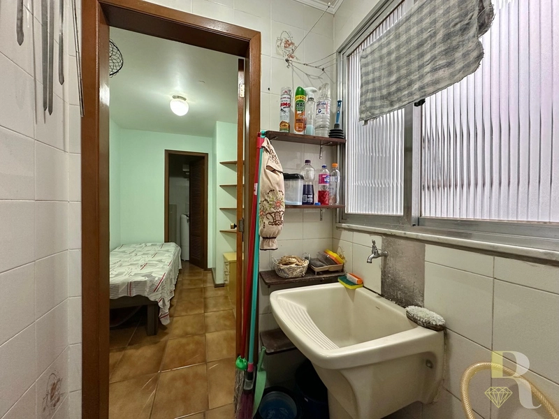 Apartamento Mobiliado com Sacada e Dependência de Empregada: 9ª foto da galeria de imagens do imóvel