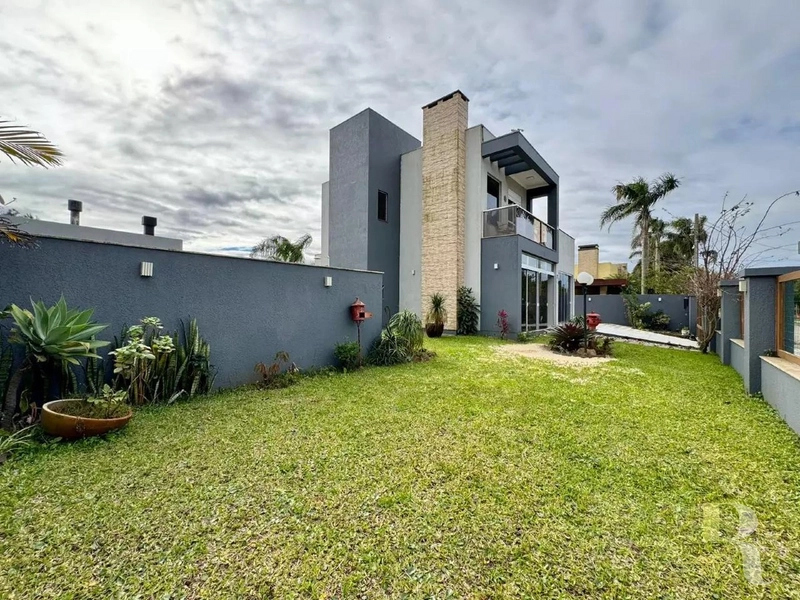 Casa Ampla, mobiliada em Xangrila: 3ª foto da galeria de imagens do imóvel