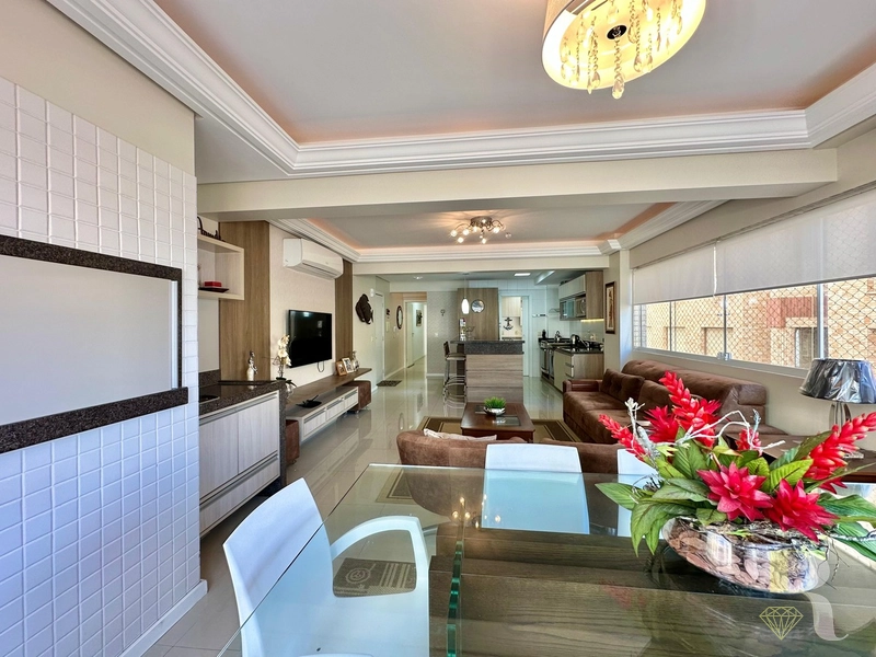 APARTAMENTO À VENDA – INFRA COMPLETA E VISTA PARA O MAR: 11ª foto da galeria de imagens do imóvel