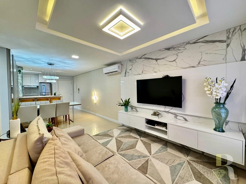 AMPLO APARTAMENTO DE FRENTE COM INFRA COMPLETA: 5ª foto da galeria de imagens do imóvel