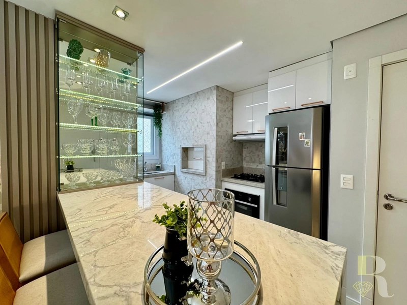 AMPLO APARTAMENTO DE FRENTE COM INFRA COMPLETA: 9ª foto da galeria de imagens do imóvel