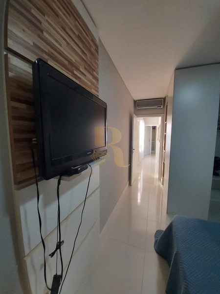 Casa condomínio com psicina: 21ª foto da galeria de imagens do imóvel