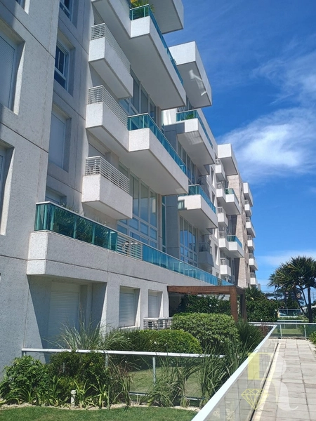 DUPLEX DE 3 DOMRITORIOS NA AV CENTRAL ATLANTIDA COM INFRA: 4ª foto da galeria de imagens do imóvel