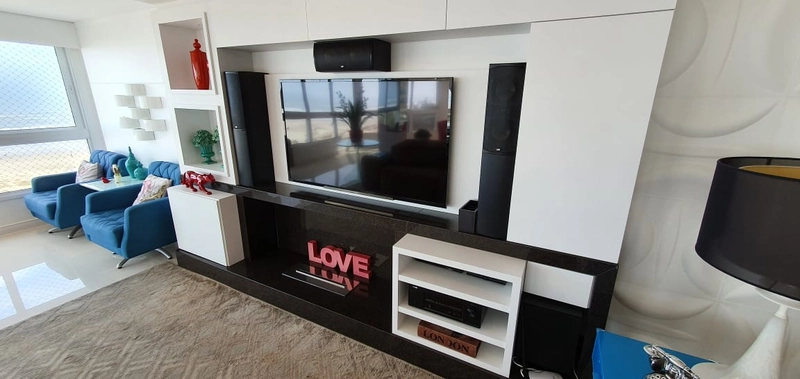 Amplo apartamento com 4 dormitórios na beira mar: 5ª foto da galeria de imagens do imóvel