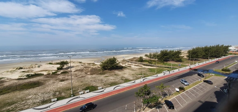 Amplo apartamento com 4 dormitórios na beira mar: 13ª foto da galeria de imagens do imóvel