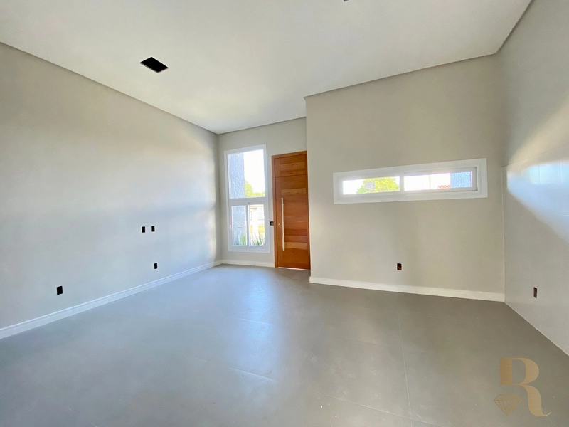 Casa em Avenida próxima ao mar: 9ª foto da galeria de imagens do imóvel