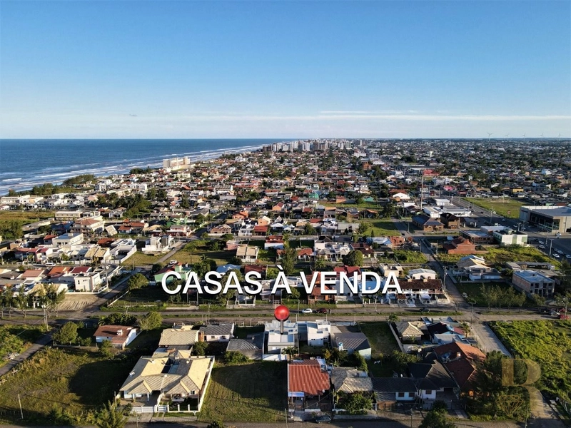 Casa em Avenida próxima ao mar: 13ª foto da galeria de imagens do imóvel