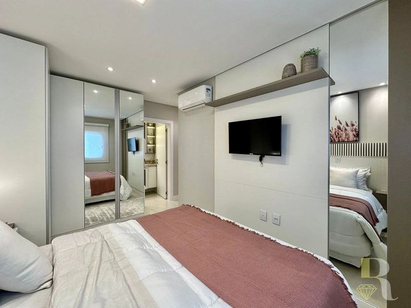 LUXUOSO E ACONCHEGANTE: 21ª foto da galeria de imagens do imóvel