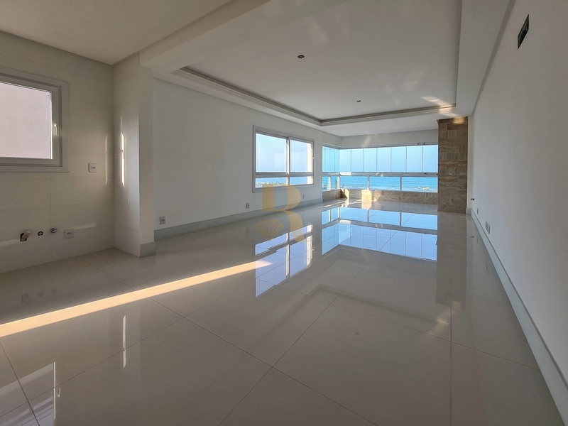 Apartamento 3 dorm beira mar!: 3ª foto da galeria de imagens do imóvel
