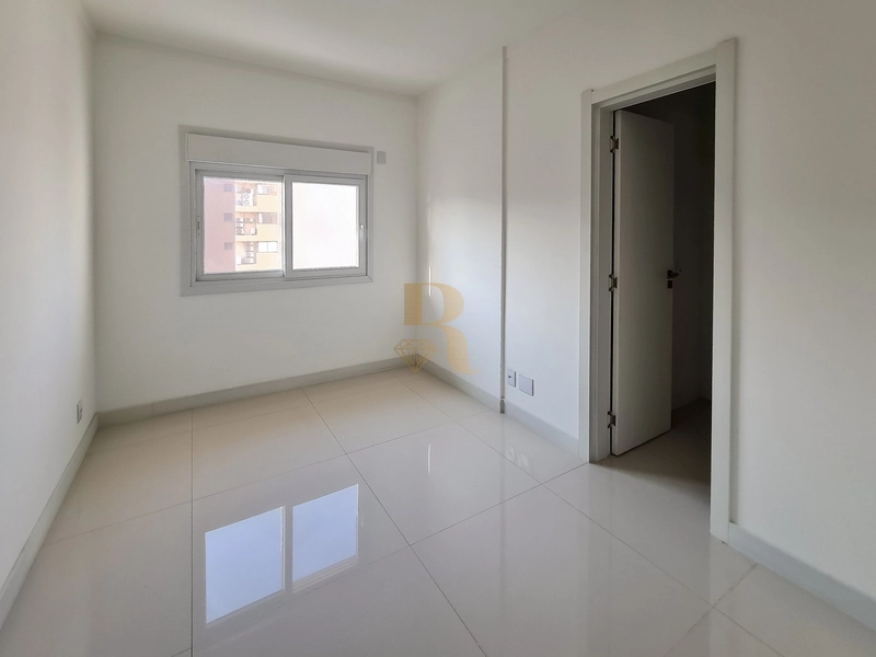 Apartamento 4 dormitórios diferenciado beira mar!: 11ª foto da galeria de imagens do imóvel
